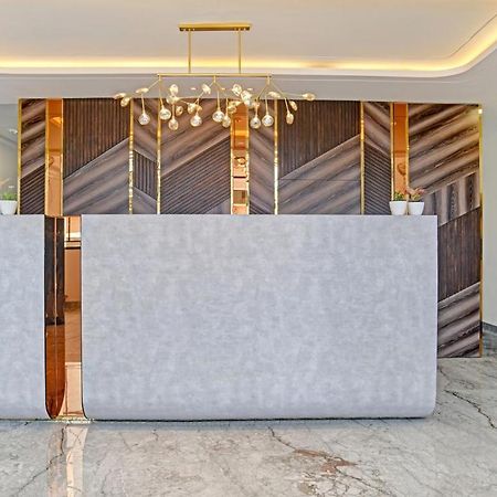 Itsy Hotels Phoenix Indore Extérieur photo