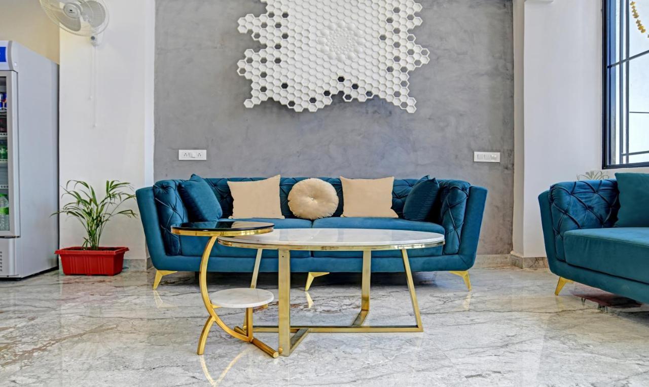 Itsy Hotels Phoenix Indore Extérieur photo