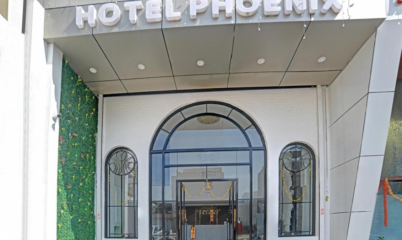 Itsy Hotels Phoenix Indore Extérieur photo