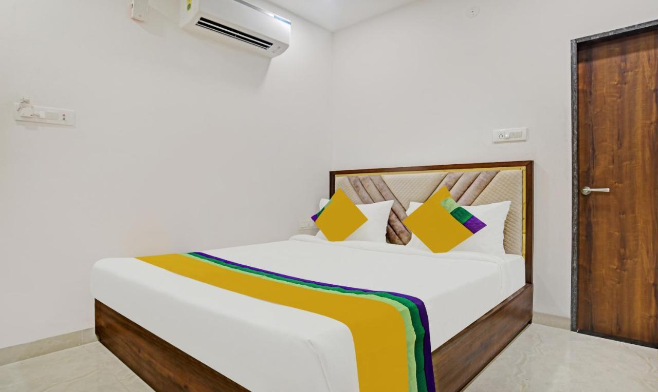 Itsy Hotels Phoenix Indore Extérieur photo